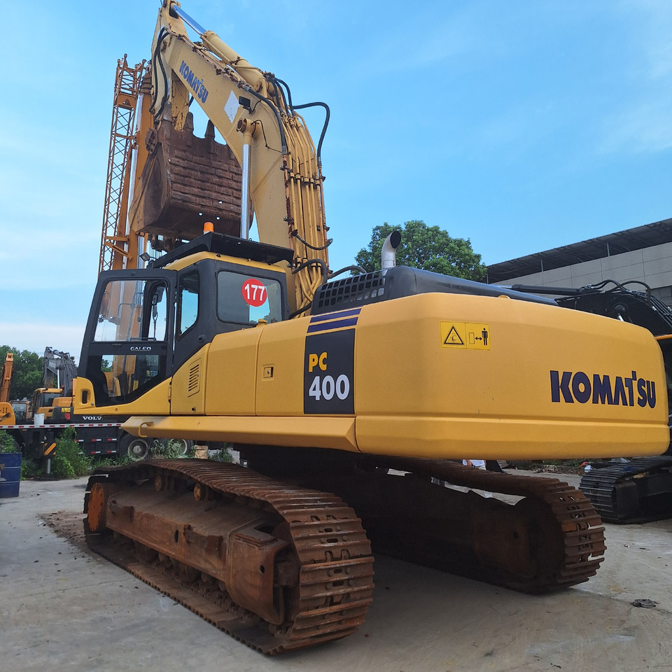 Komatsu pc400-7 excavator - حفارات زحافة: صور 1 Komatsu pc400-7 excavator - حفارات زحافة: صور 1