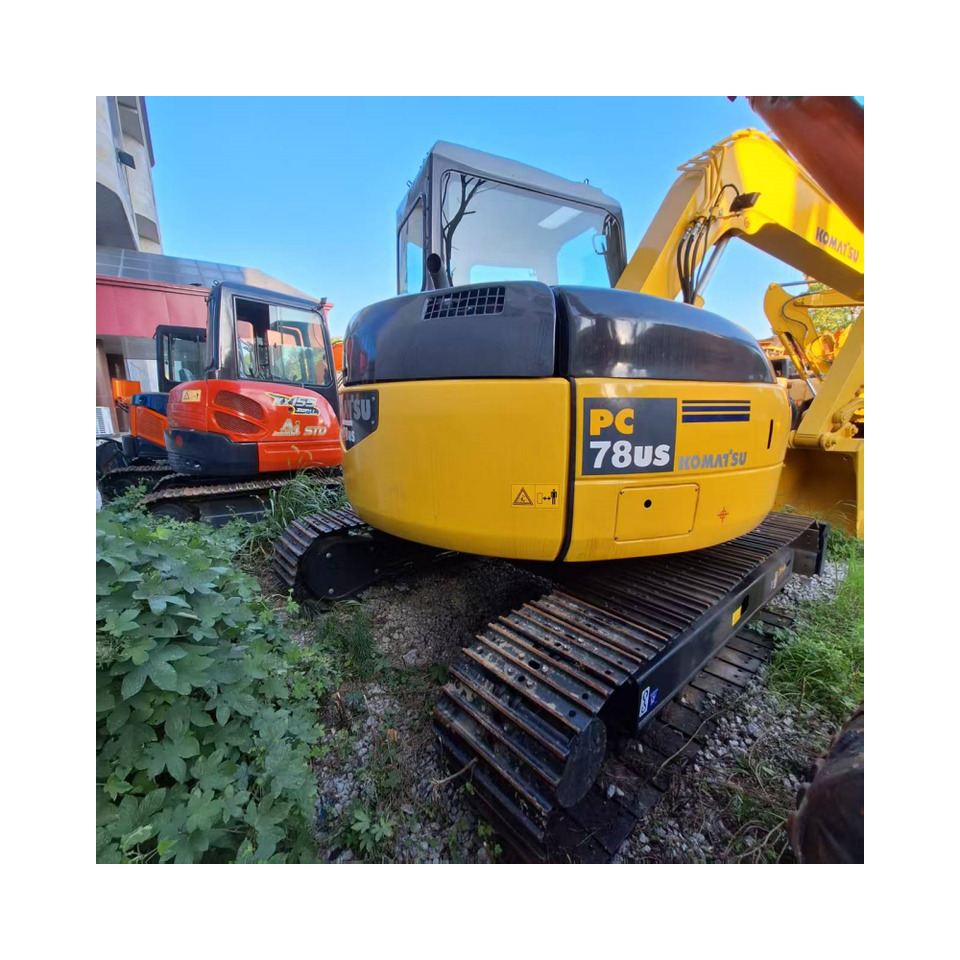 Komatsu pc78 Excavator - حفارات زحافة: صور 1 Komatsu pc78 Excavator - حفارات زحافة: صور 1