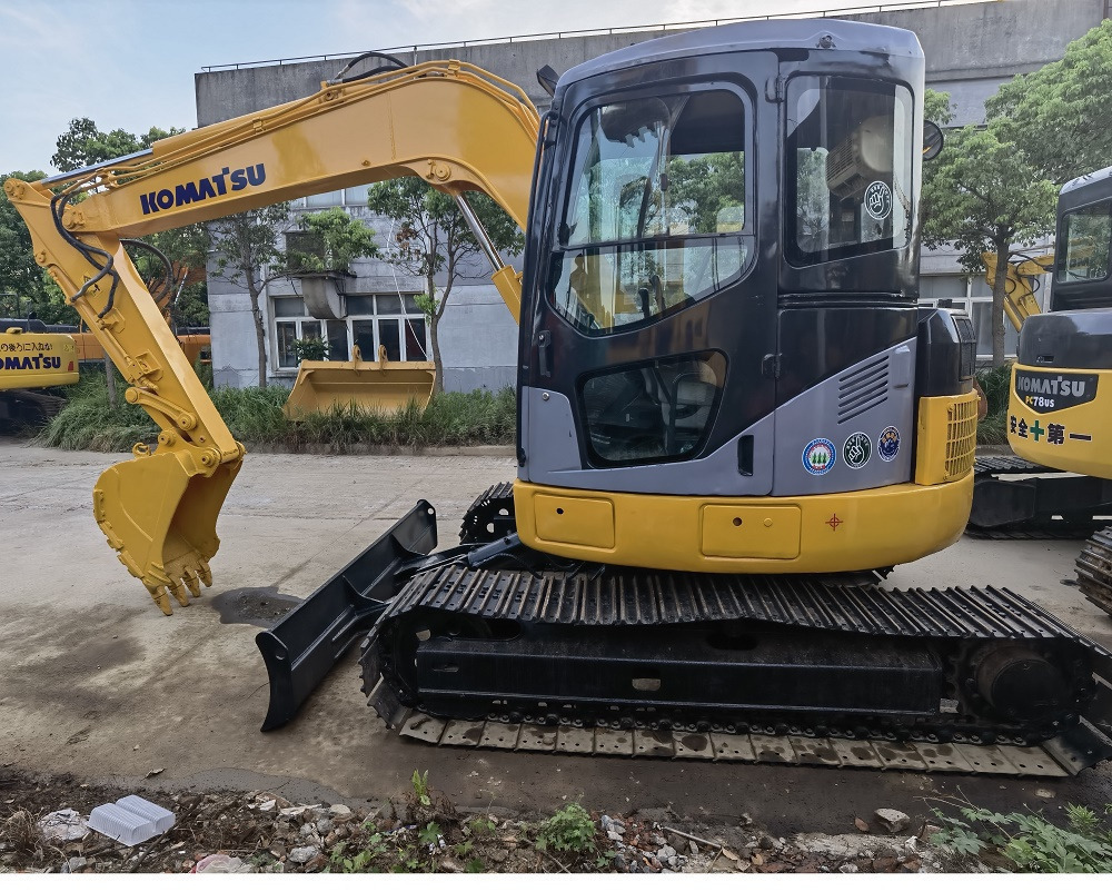 Komatsu pc78 Excavator - حفارات زحافة: صور 4 Komatsu pc78 Excavator - حفارات زحافة: صور 4