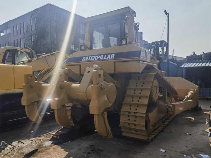 Original Japan made earth-moving bulldozer Caterpillar D7H dozer CAT heavy bulldozer D7 cheap dozer in China - بلدوزر: صور 3 Original Japan made earth-moving bulldozer Caterpillar D7H dozer CAT heavy bulldozer D7 cheap dozer in China - بلدوزر: صور 3