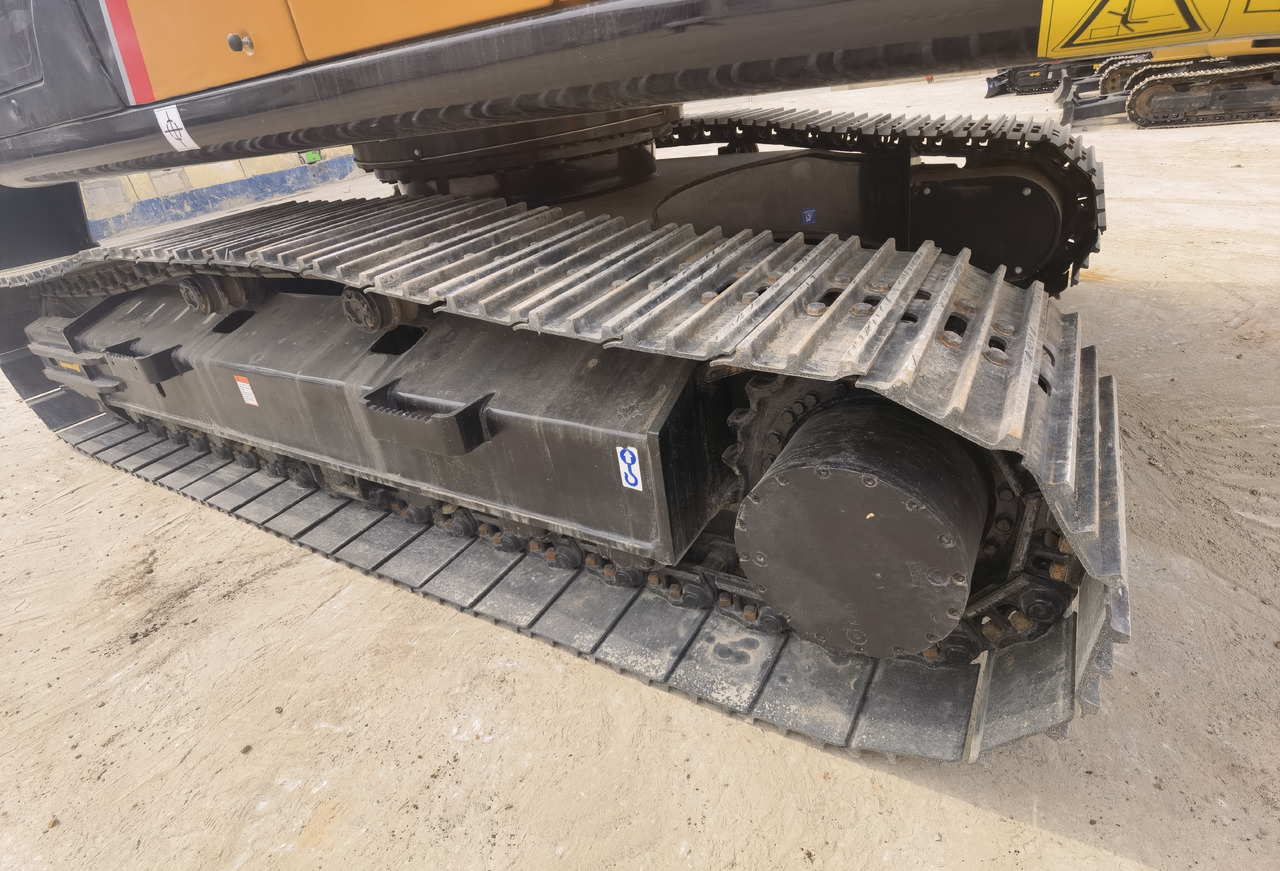 SANY 215C-9 Excavator - حفارات زحافة: صور 5 SANY 215C-9 Excavator - حفارات زحافة: صور 5