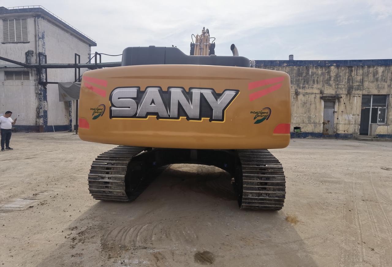 SANY 215C Excavator - حفارات زحافة: صور 3 SANY 215C Excavator - حفارات زحافة: صور 3