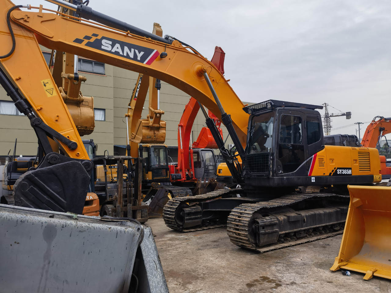 SANY 365H Excavator - حفارات زحافة: صور 2 SANY 365H Excavator - حفارات زحافة: صور 2