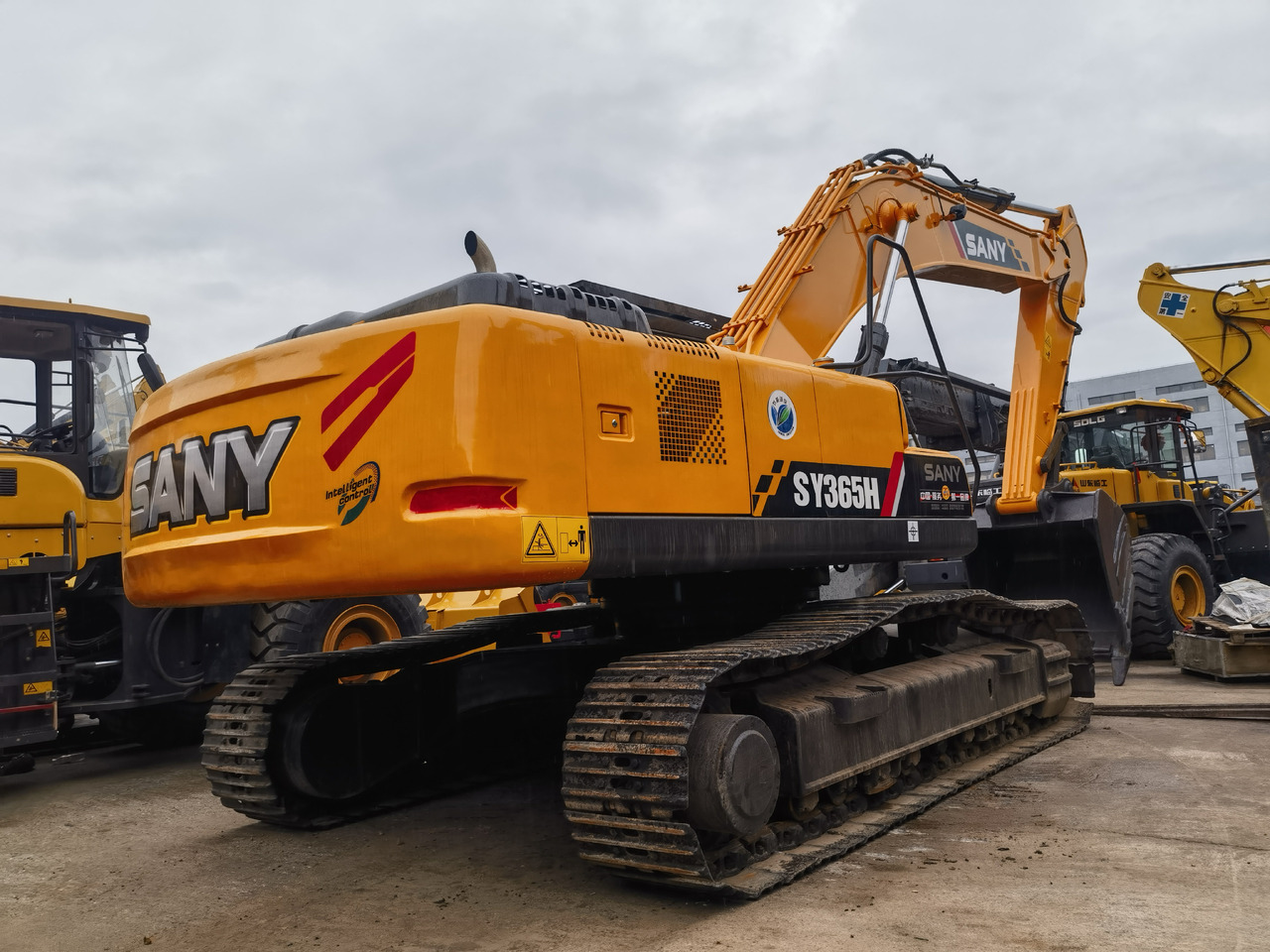 SANY 365H Excavator - حفارات زحافة: صور 1 SANY 365H Excavator - حفارات زحافة: صور 1