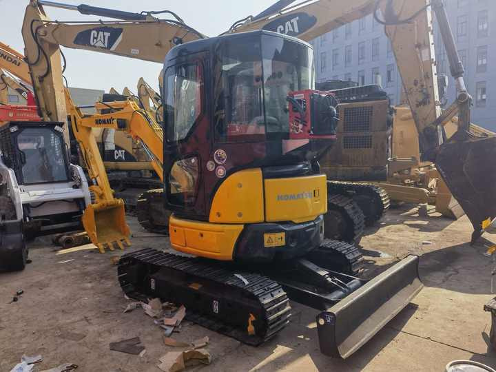 Used Komatsu PC70-8 mini digger original Japan Komatsu PC70 PC78 PC60 PC35mr PC40mr PC55mr small excavator on sale - حفارات زحافة: صور 5 Used Komatsu PC70-8 mini digger original Japan Komatsu PC70 PC78 PC60 PC35mr PC40mr PC55mr small excavator on sale - حفارات زحافة: صور 5