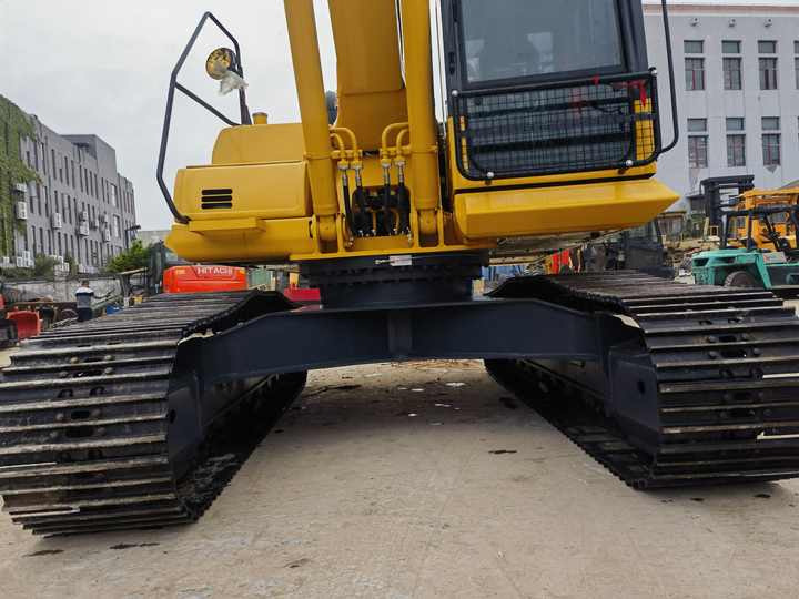 حفارات زحافة Used Original Japanese KOMATSU PC220-8 used excavator for sale in shanghai yard: صور 6