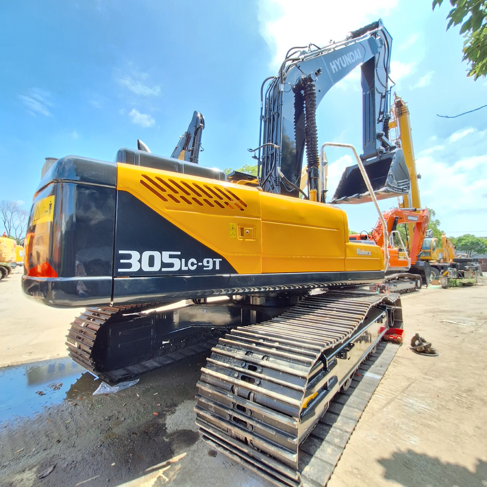 Hyundai 305lc-9s Excavator - حفارات زحافة: صور 4 Hyundai 305lc-9s Excavator - حفارات زحافة: صور 4