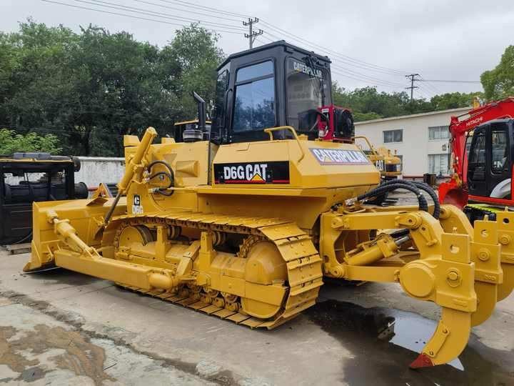 Used crawler bulldozer for high quality used cat bulldozer low price and hot sales CAT D6G bulldozer - بلدوزر: صور 2 Used crawler bulldozer for high quality used cat bulldozer low price and hot sales CAT D6G bulldozer - بلدوزر: صور 2