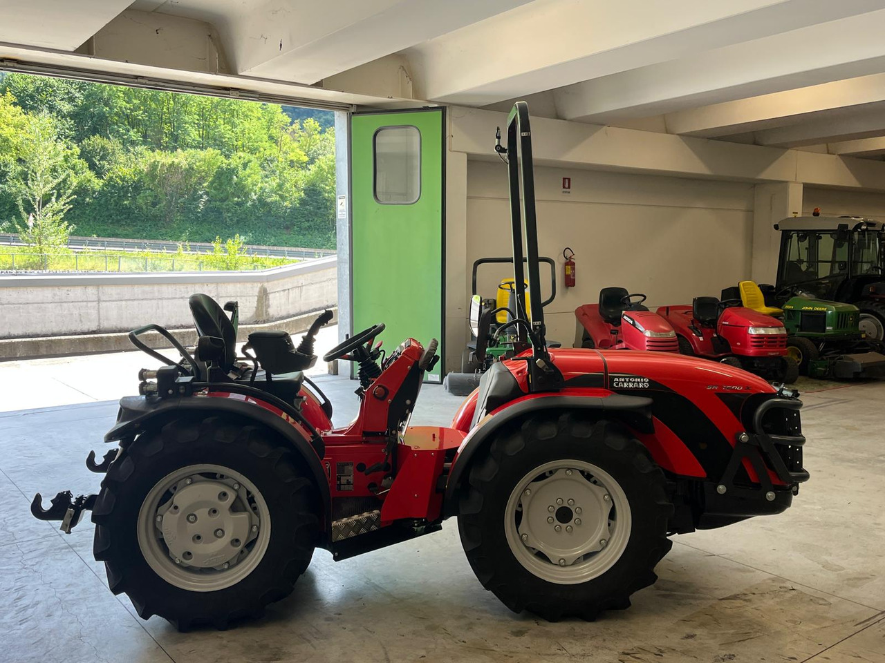 ANTONIO CARRARO INFINITY SR 7600 - جرار: صور 5 ANTONIO CARRARO INFINITY SR 7600 - جرار: صور 5