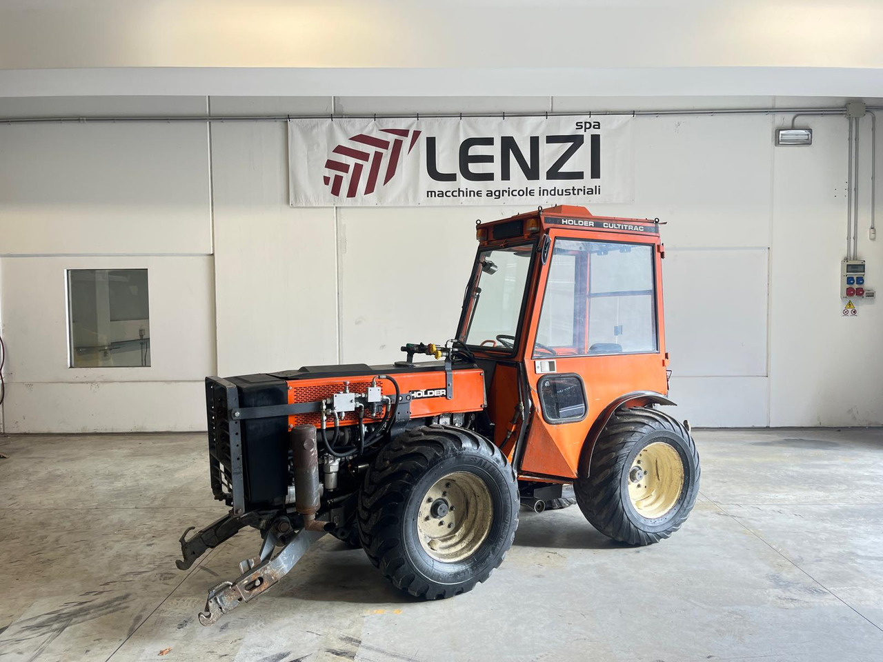 HOLDER CULTITRAC 411 - جرار: صور 1 HOLDER CULTITRAC 411 - جرار: صور 1