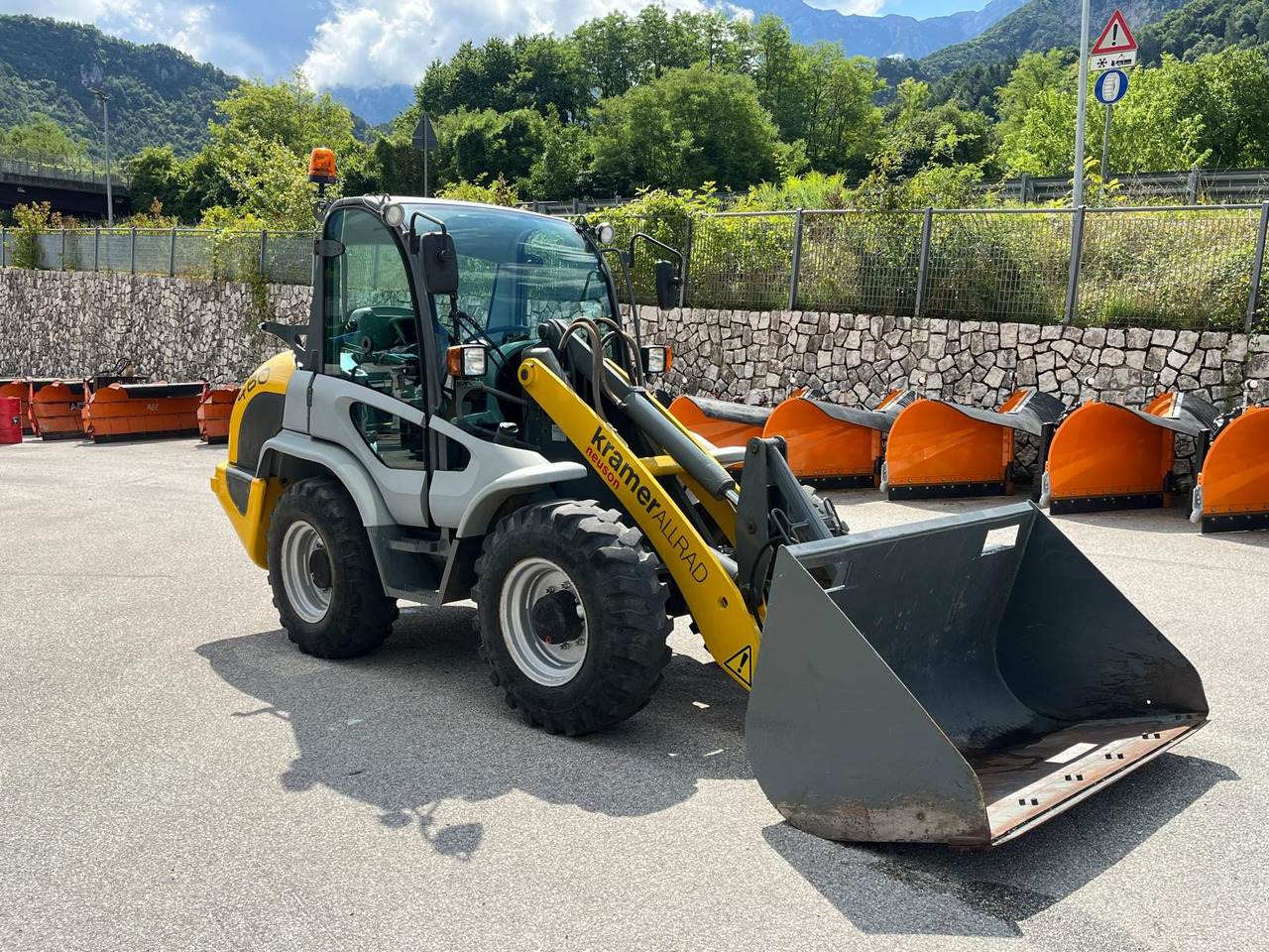 KRAMER PALA GOMMATA KRAMER ALLRAD 480 - اللودر بعجل: صور 5 KRAMER PALA GOMMATA KRAMER ALLRAD 480 - اللودر بعجل: صور 5