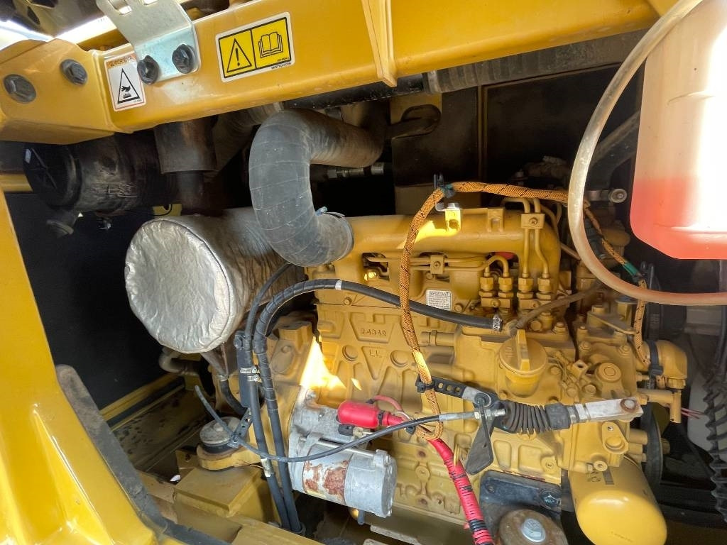 CAT 305 C CR - حفارة مصغرة: صور 4 CAT 305 C CR - حفارة مصغرة: صور 4