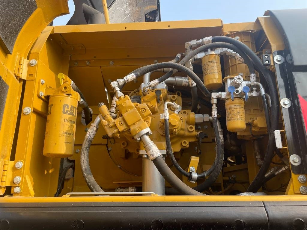 CAT 340 D L - حفارات زحافة: صور 5 CAT 340 D L - حفارات زحافة: صور 5