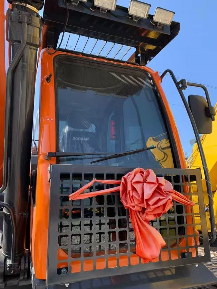 Doosan 300-7  - حفارات زحافة: صور 3 Doosan 300-7  - حفارات زحافة: صور 3