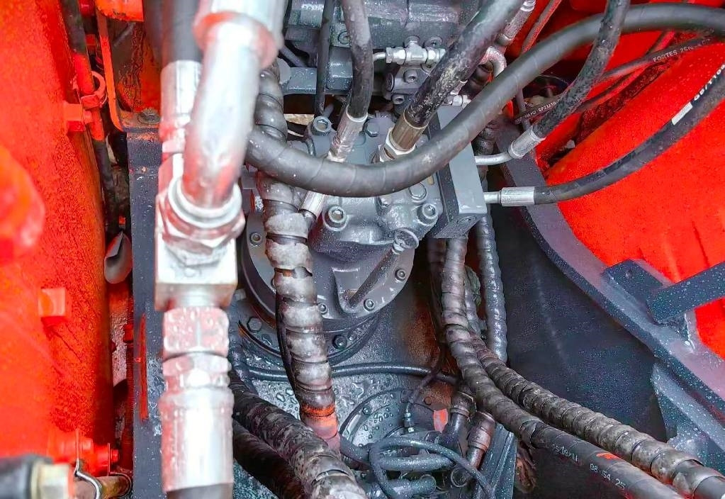 Doosan DX 140  - حفارات زحافة: صور 4 Doosan DX 140  - حفارات زحافة: صور 4