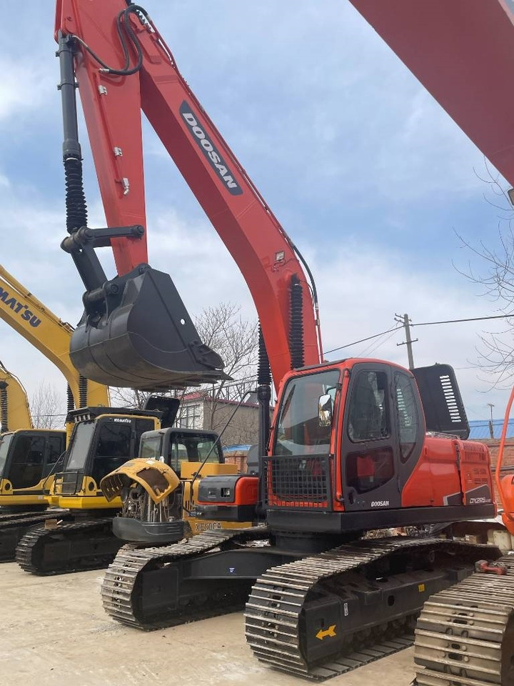 Doosan DX 220 LC-9C - حفارات زحافة: صور 1 Doosan DX 220 LC-9C - حفارات زحافة: صور 1