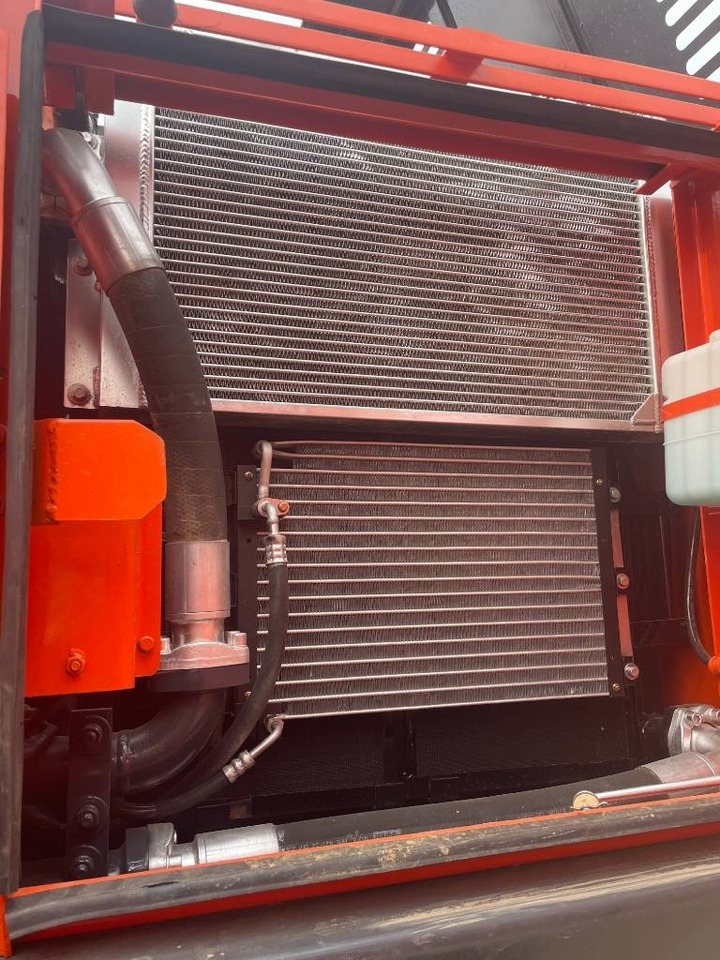 Doosan DX 225 LCA  - حفارات زحافة: صور 5 Doosan DX 225 LCA  - حفارات زحافة: صور 5