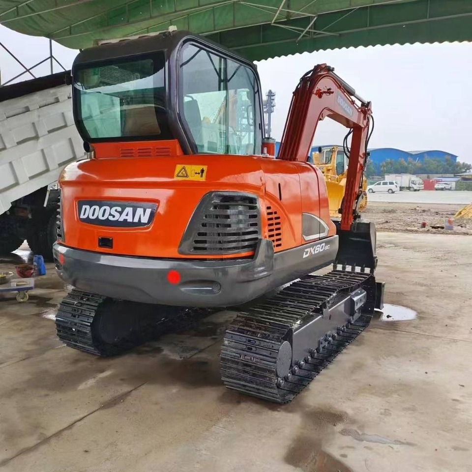 Doosan DX 60  - حفارة مصغرة: صور 1 Doosan DX 60  - حفارة مصغرة: صور 1