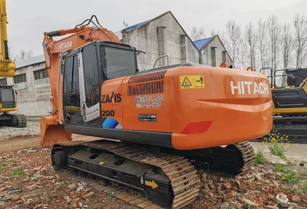Hitachi 200 - حفارات زحافة: صور 5 Hitachi 200 - حفارات زحافة: صور 5