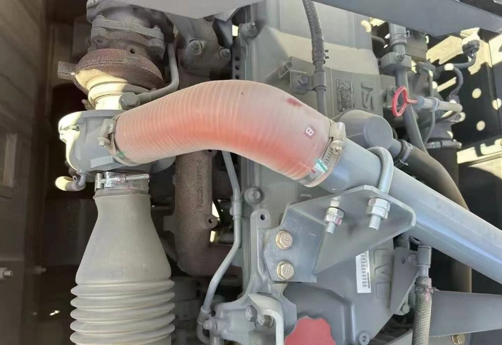 Hitachi 250 - حفارات زحافة: صور 2 Hitachi 250 - حفارات زحافة: صور 2