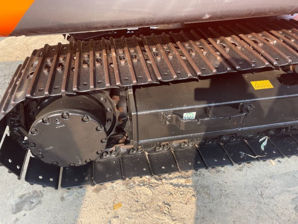 Hitachi ZX 130 - حفارات زحافة: صور 4 Hitachi ZX 130 - حفارات زحافة: صور 4