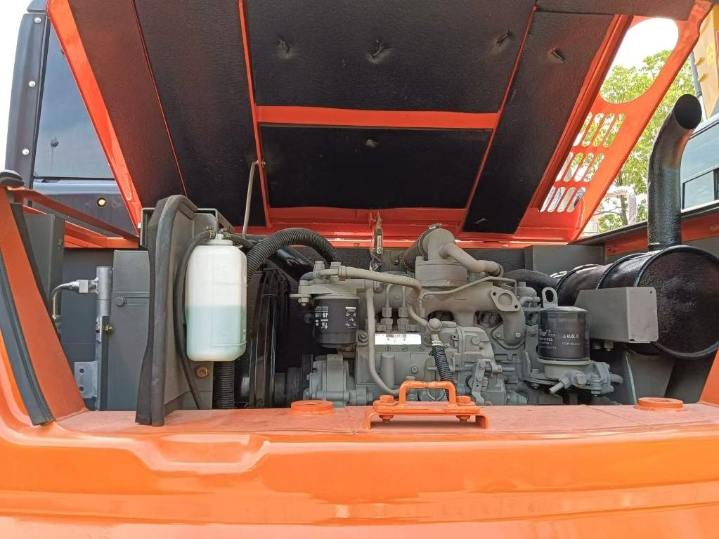 Hitachi ZX 70 - حفارة مصغرة: صور 3 Hitachi ZX 70 - حفارة مصغرة: صور 3