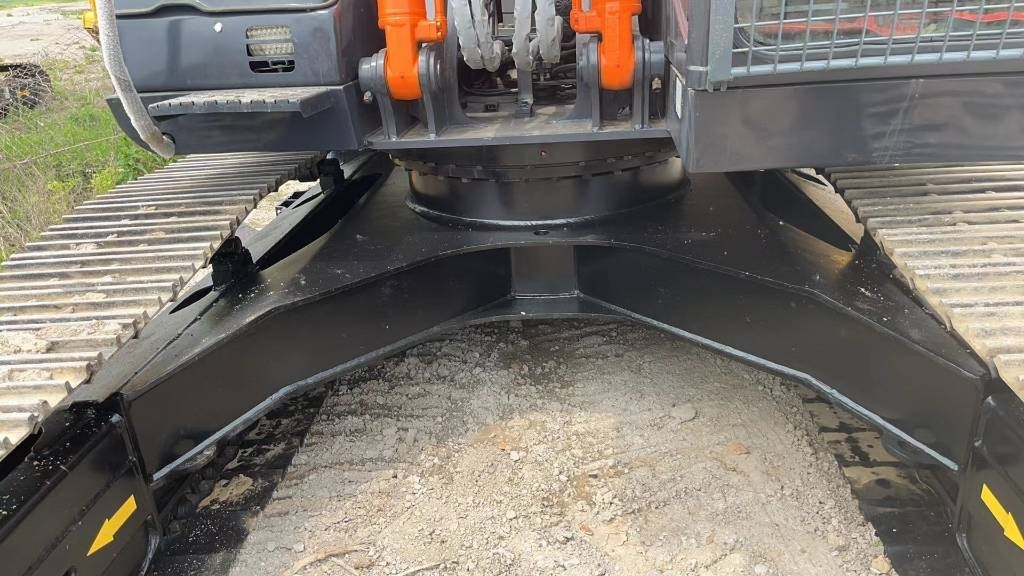 Hitachi ZX 70 - حفارة مصغرة: صور 5 Hitachi ZX 70 - حفارة مصغرة: صور 5