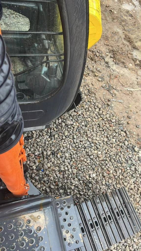 Hitachi ZX120 - حفارات زحافة: صور 2 Hitachi ZX120 - حفارات زحافة: صور 2