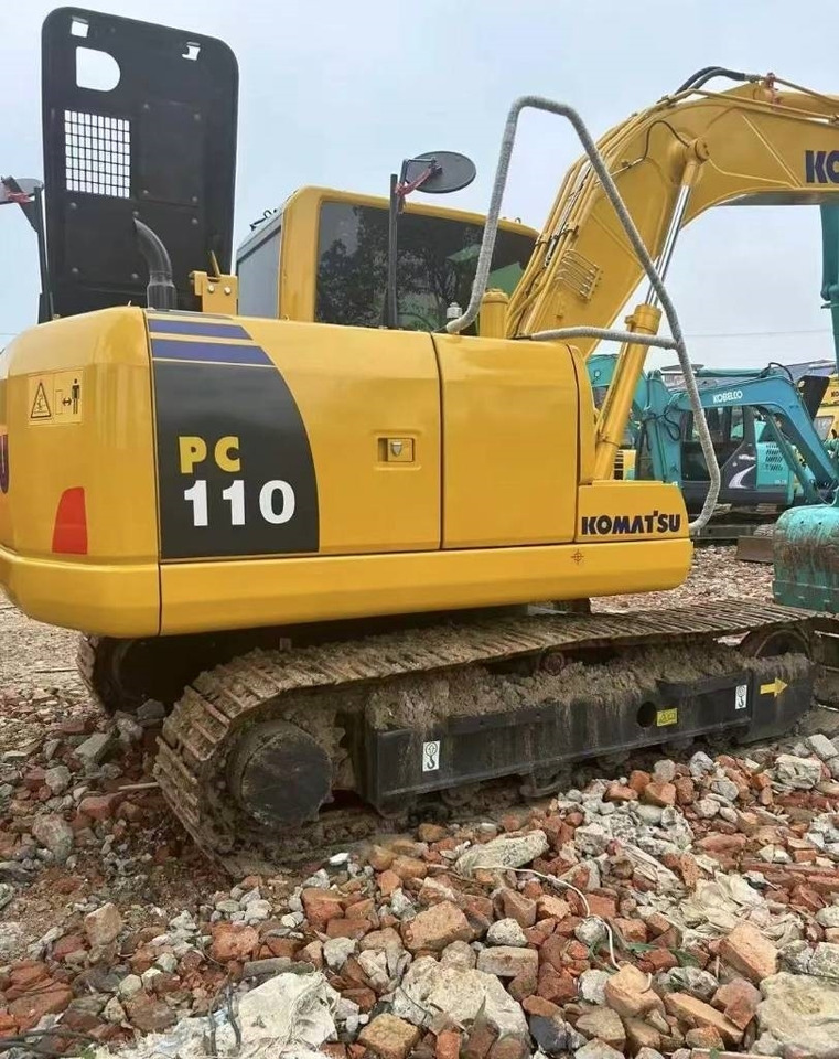 Komatsu PC 110 - حفارات زحافة: صور 4 Komatsu PC 110 - حفارات زحافة: صور 4