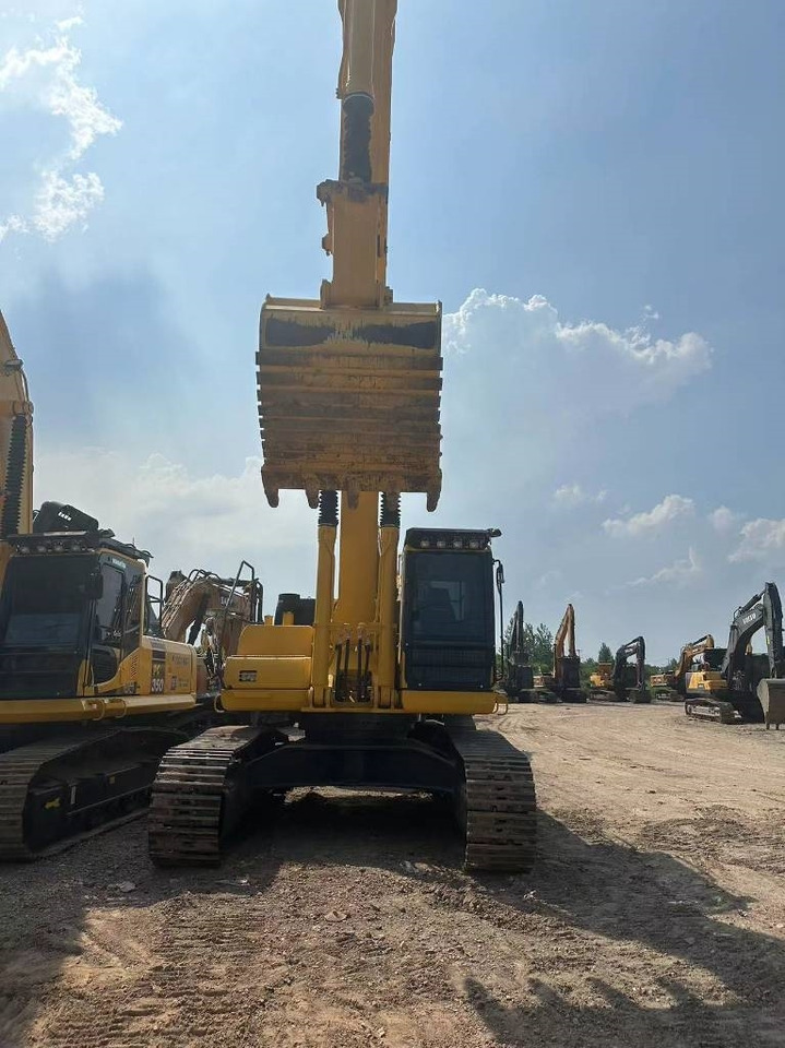 Komatsu PC 400-8 - حفارات زحافة: صور 4 Komatsu PC 400-8 - حفارات زحافة: صور 4