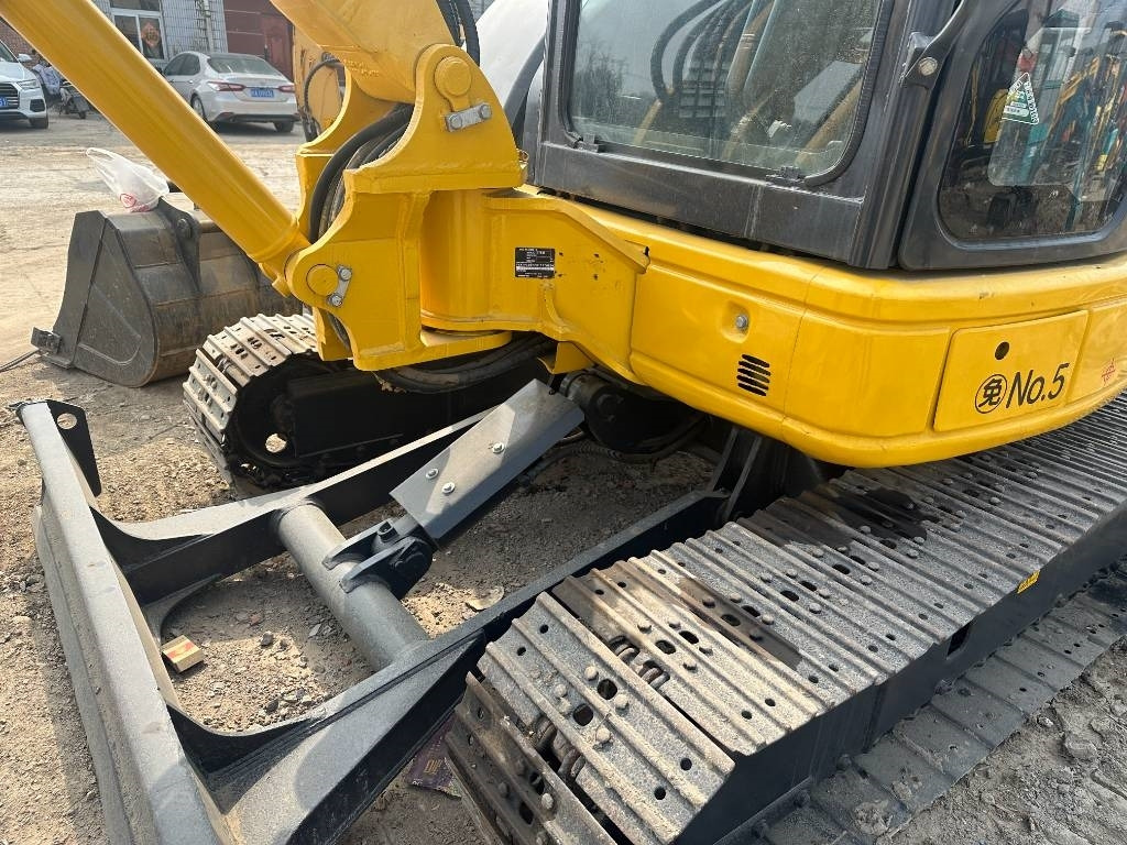Komatsu PC 40 - حفارة مصغرة: صور 3 Komatsu PC 40 - حفارة مصغرة: صور 3