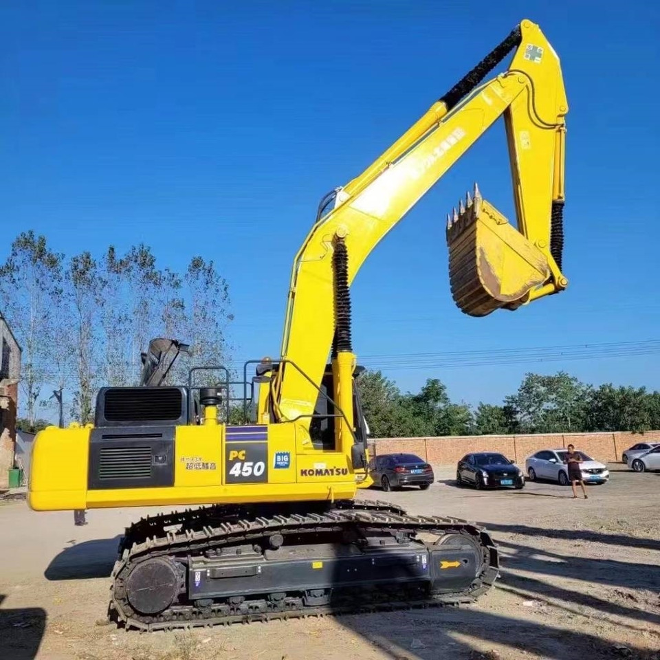 Komatsu PC 450 - حفارات زحافة: صور 1 Komatsu PC 450 - حفارات زحافة: صور 1