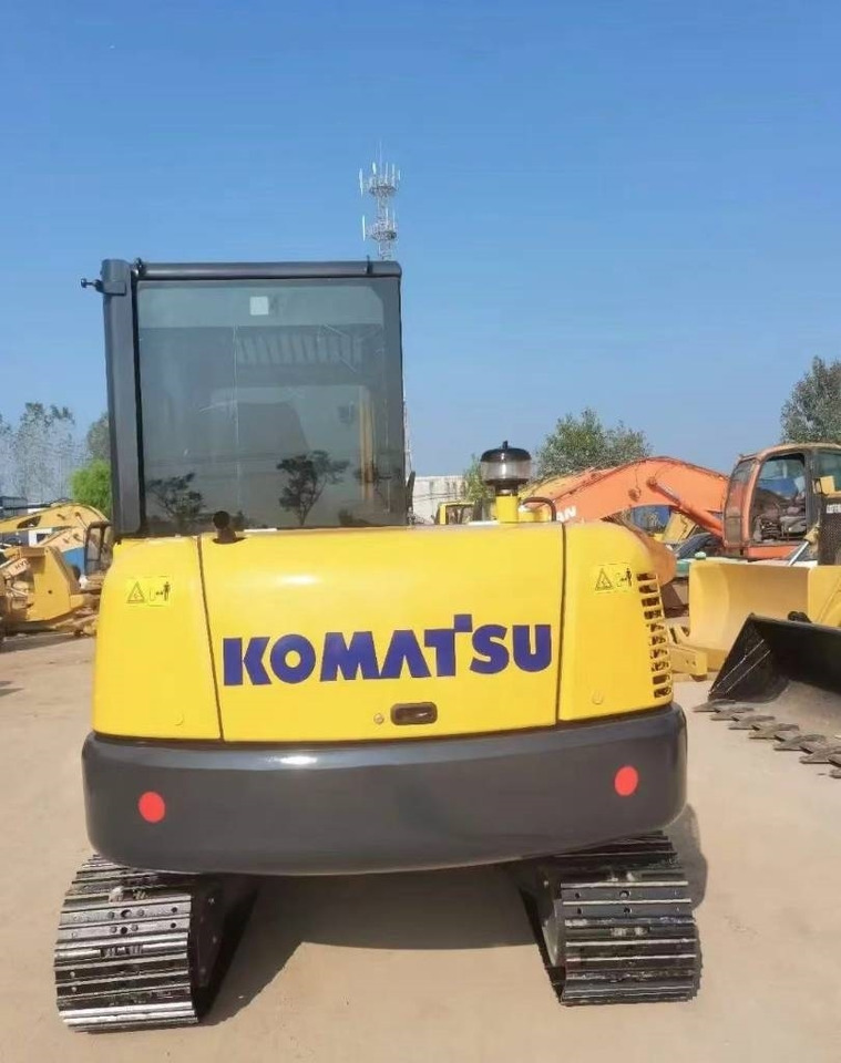 Komatsu PC 56 - حفارة مصغرة: صور 2 Komatsu PC 56 - حفارة مصغرة: صور 2