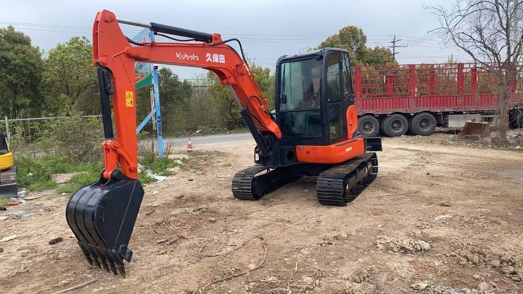 Kubota 155 - حفارة مصغرة: صور 1 Kubota 155 - حفارة مصغرة: صور 1