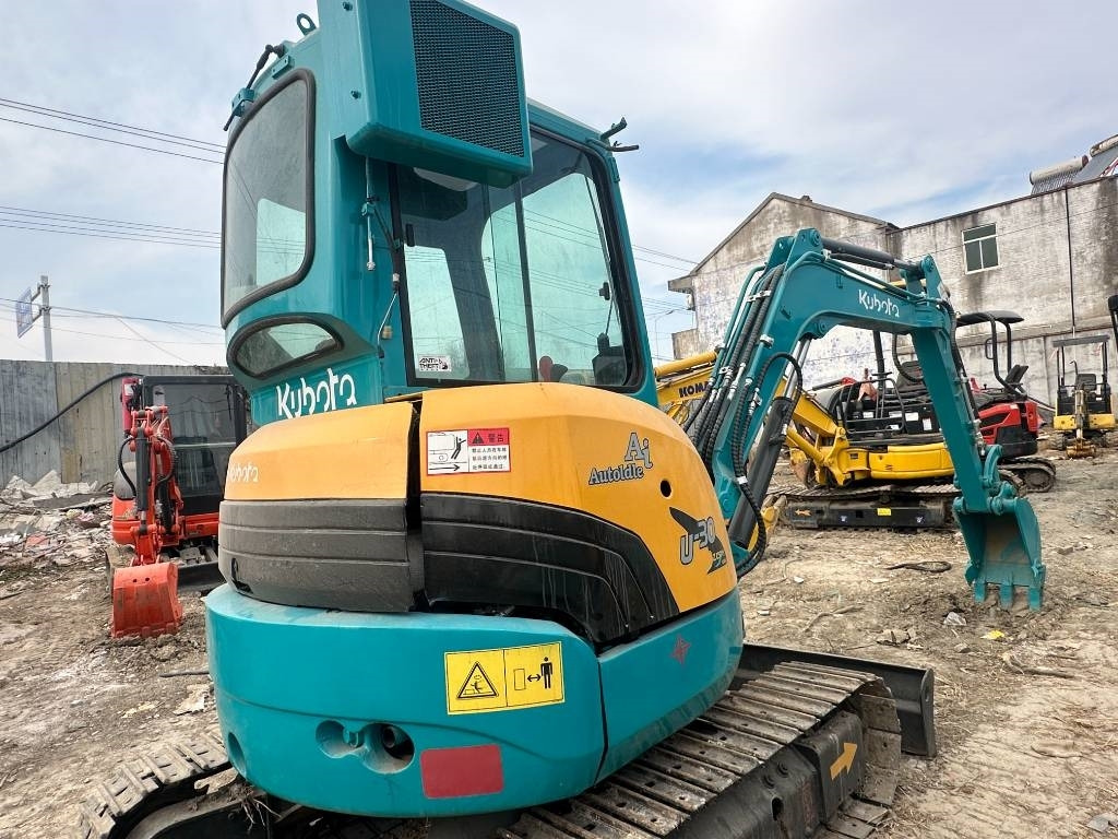 Kubota U 30 - حفارة مصغرة: صور 5 Kubota U 30 - حفارة مصغرة: صور 5