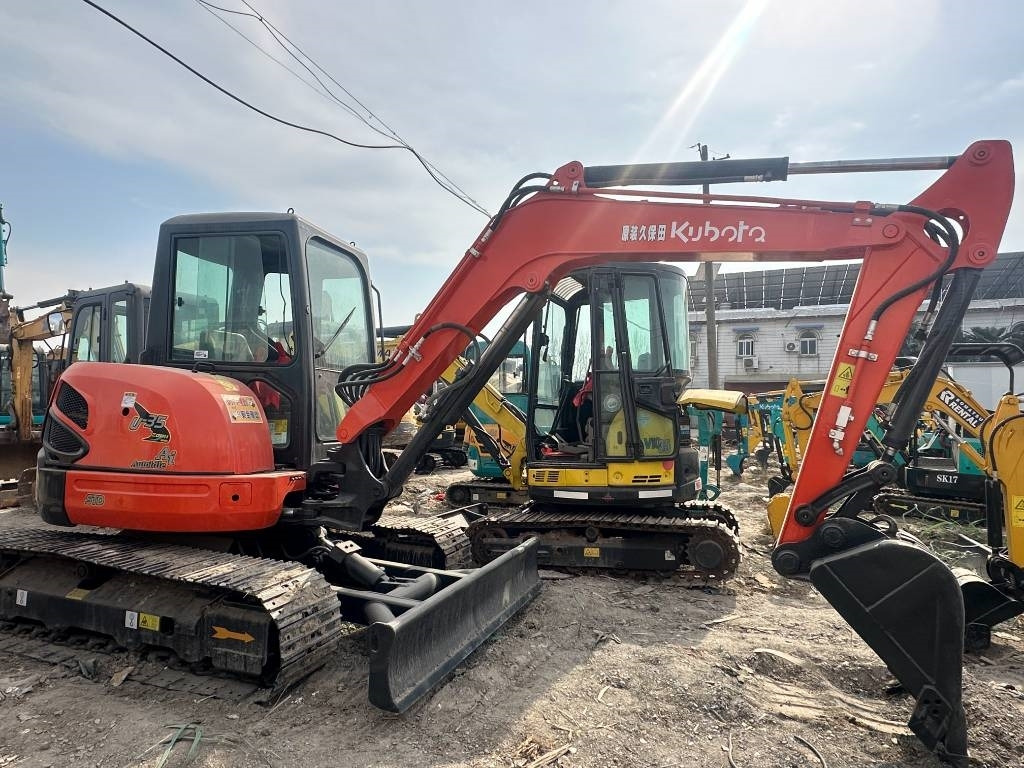 Kubota U 35 - حفارة مصغرة: صور 3 Kubota U 35 - حفارة مصغرة: صور 3