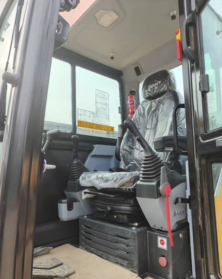 Sany SY 55 - حفارات زحافة: صور 3 Sany SY 55 - حفارات زحافة: صور 3