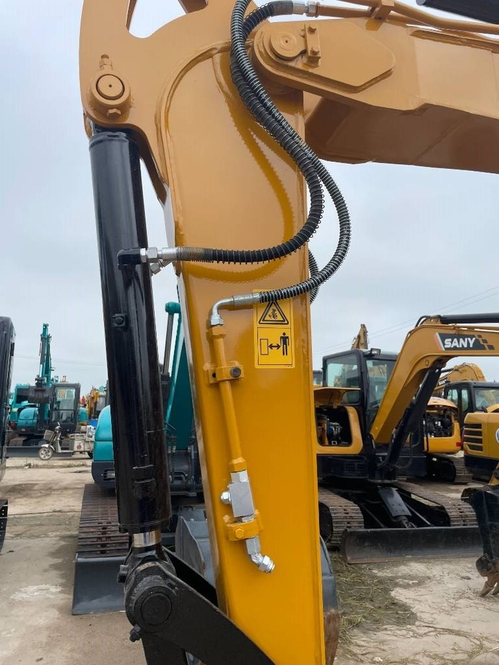 حفارة مصغرة Sany SY 55: صور 11 حفارة مصغرة Sany SY 55: صور 11