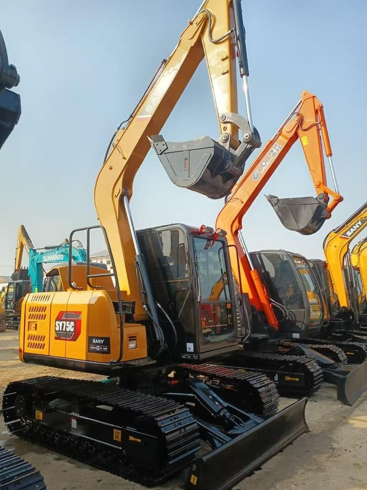 Sany SY 75 C - حفارات زحافة: صور 3 Sany SY 75 C - حفارات زحافة: صور 3