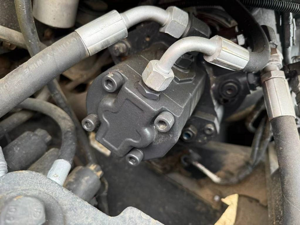 تأجير Volvo EC 60 Volvo EC 60: صور 7 تأجير Volvo EC 60 Volvo EC 60: صور 7