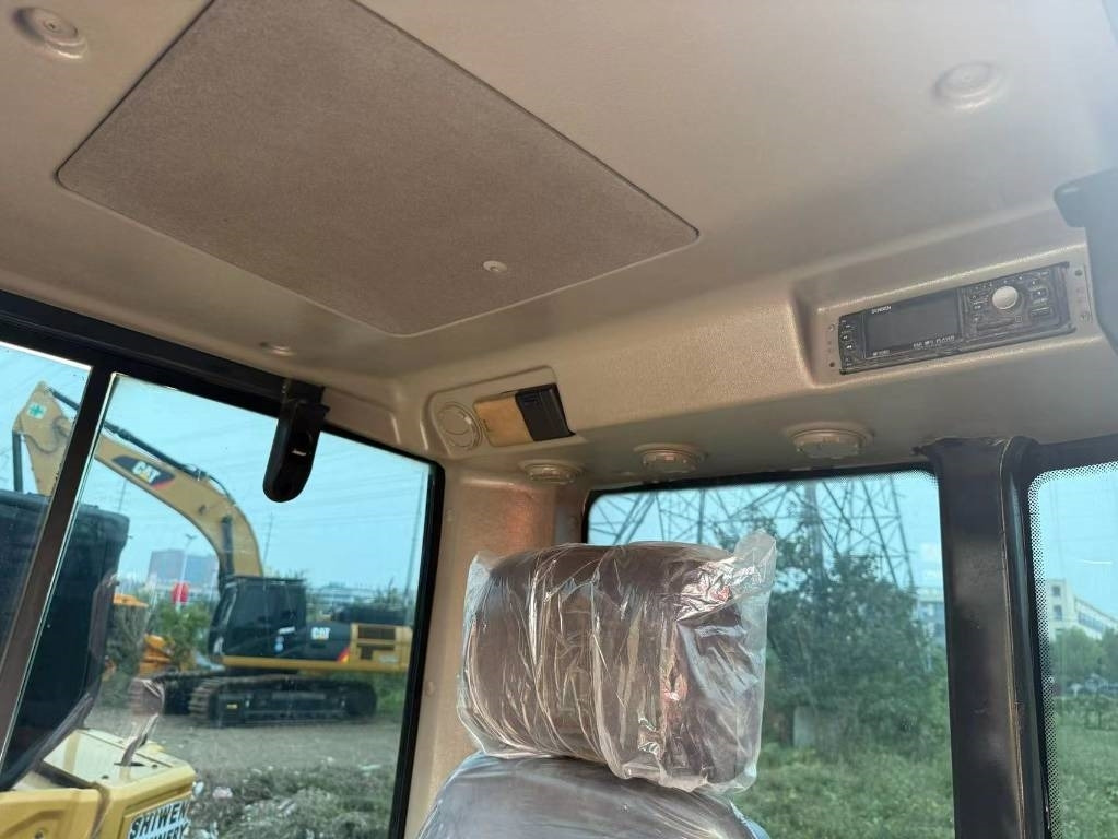 تأجير Volvo EC 60 Volvo EC 60: صور 15 تأجير Volvo EC 60 Volvo EC 60: صور 15