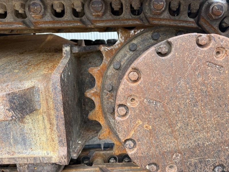 حفارات زحافة Hitachi ZX 135 US-5B: صور 7 حفارات زحافة Hitachi ZX 135 US-5B: صور 7