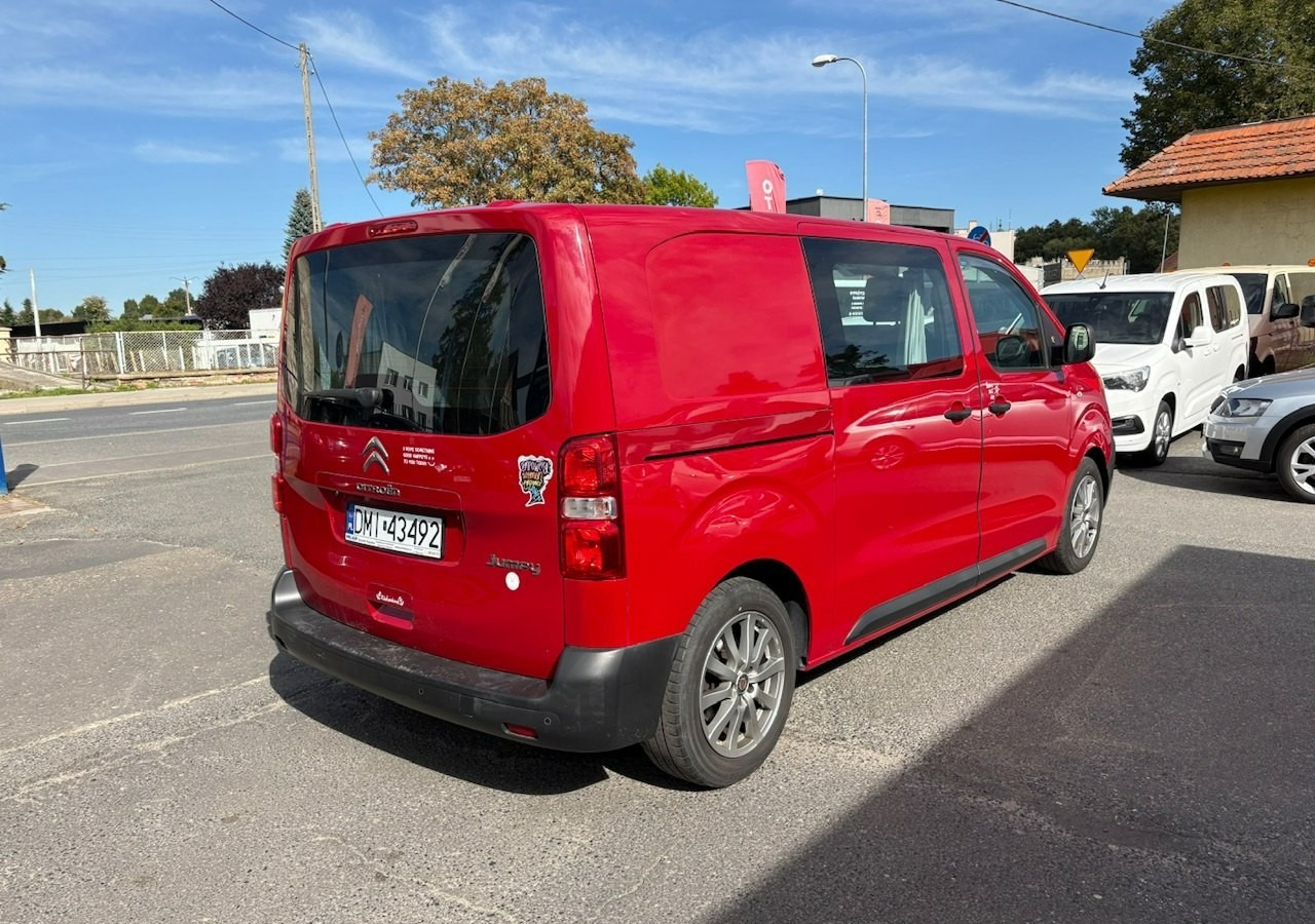 Citroen Jumpy II Jumpy 1.6HDI 115KM Klima A La Kamper 3 osobowy 2016 - سيارة: صور 3 Citroen Jumpy II Jumpy 1.6HDI 115KM Klima A La Kamper 3 osobowy 2016 - سيارة: صور 3