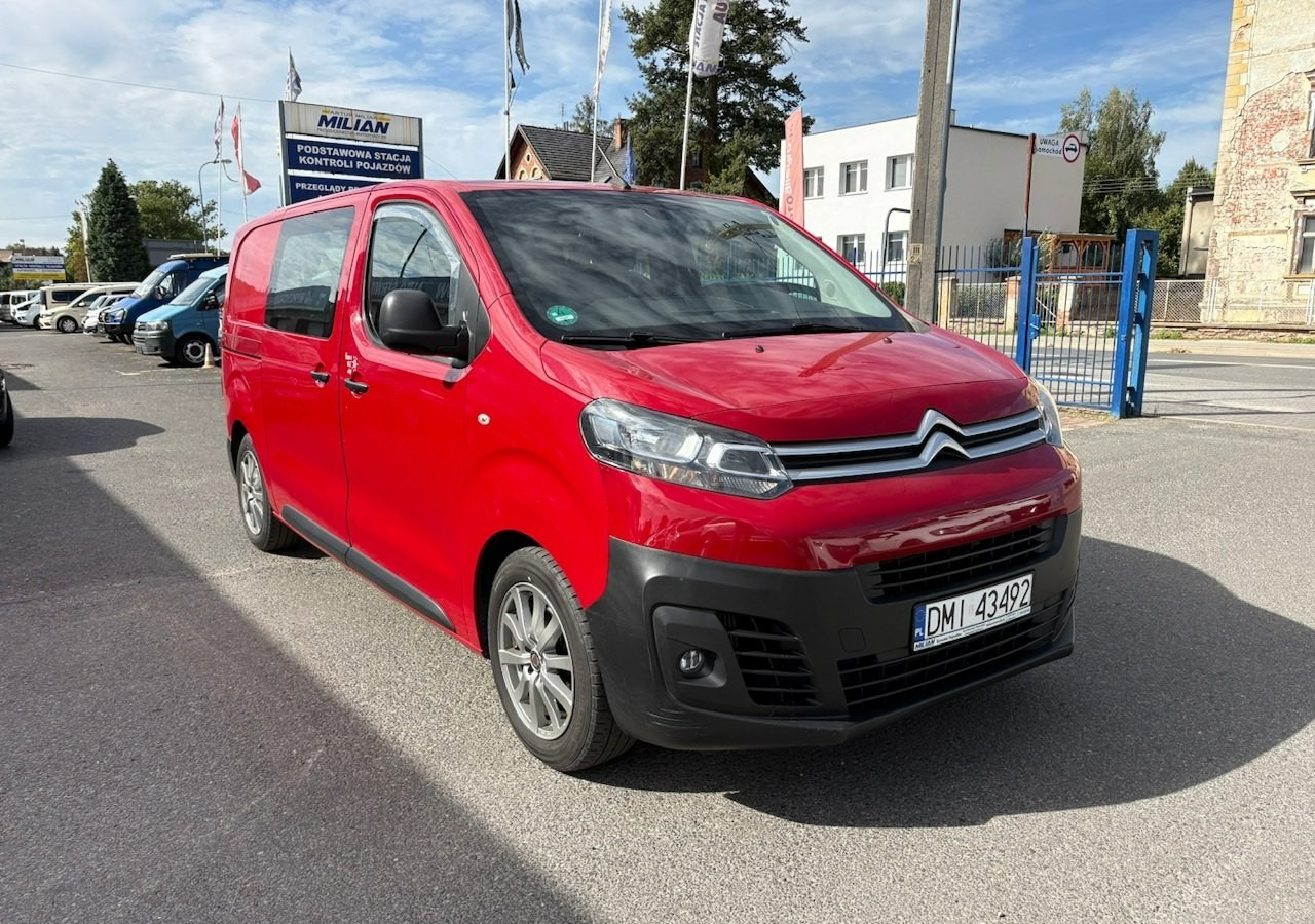 Citroen Jumpy II Jumpy 1.6HDI 115KM Klima A La Kamper 3 osobowy 2016 - سيارة: صور 1 Citroen Jumpy II Jumpy 1.6HDI 115KM Klima A La Kamper 3 osobowy 2016 - سيارة: صور 1