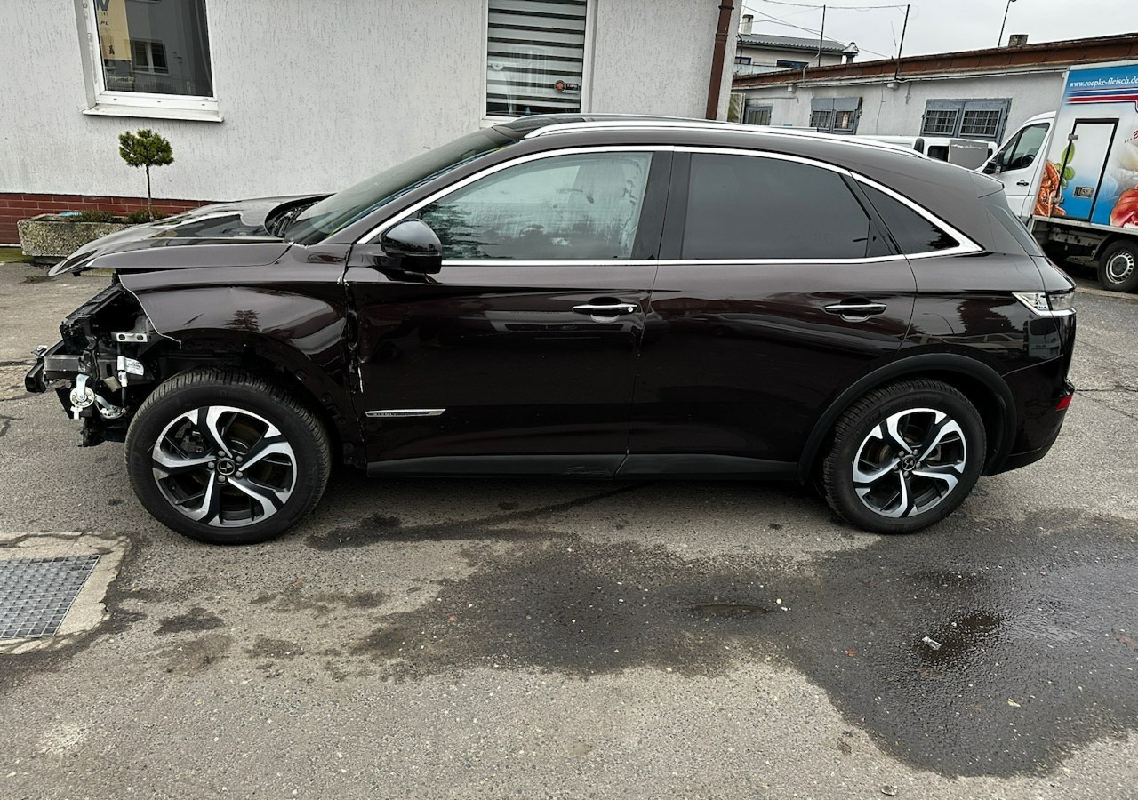 DS DS 7 DS 7 Crossback 1.6THP Automat 180KM Bogate wyposażenie 2019 - سيارة دفع رباعي: صور 5 DS DS 7 DS 7 Crossback 1.6THP Automat 180KM Bogate wyposażenie 2019 - سيارة دفع رباعي: صور 5