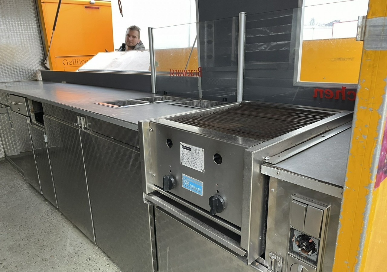 Fiat Ducato Autosklep Autogrill Gastronomiczny Food Truck Foodtruck sklep bar20 - شاحنات طعام: صور 3 Fiat Ducato Autosklep Autogrill Gastronomiczny Food Truck Foodtruck sklep bar20 - شاحنات طعام: صور 3