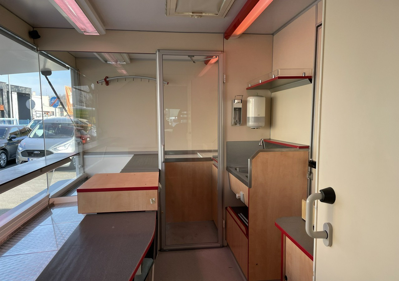 Fiat Ducato Autosklep Gastronomiczny Food Truck Foodtruck Sklep bar 3500 Borco20 - شاحنات طعام: صور 3 Fiat Ducato Autosklep Gastronomiczny Food Truck Foodtruck Sklep bar 3500 Borco20 - شاحنات طعام: صور 3