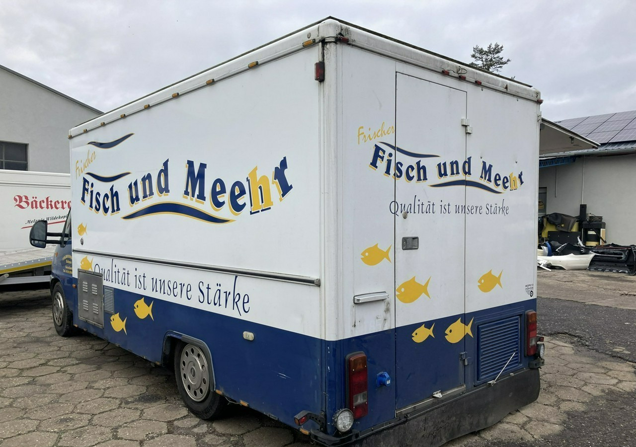 شاحنات طعام, الشاحنات الصغيرة Fiat Ducato Autosklep mięso-ryba Gastronomiczny Food Truck Foodtruck sklep 2004: صور 9