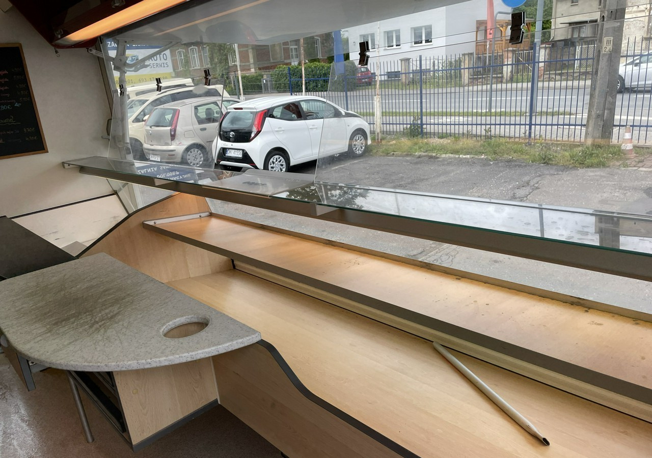 Fiat Ducato Autosklep pieczywa Gastronomiczny Food Truck Foodtruck sklep Borco - شاحنات طعام: صور 5 Fiat Ducato Autosklep pieczywa Gastronomiczny Food Truck Foodtruck sklep Borco - شاحنات طعام: صور 5