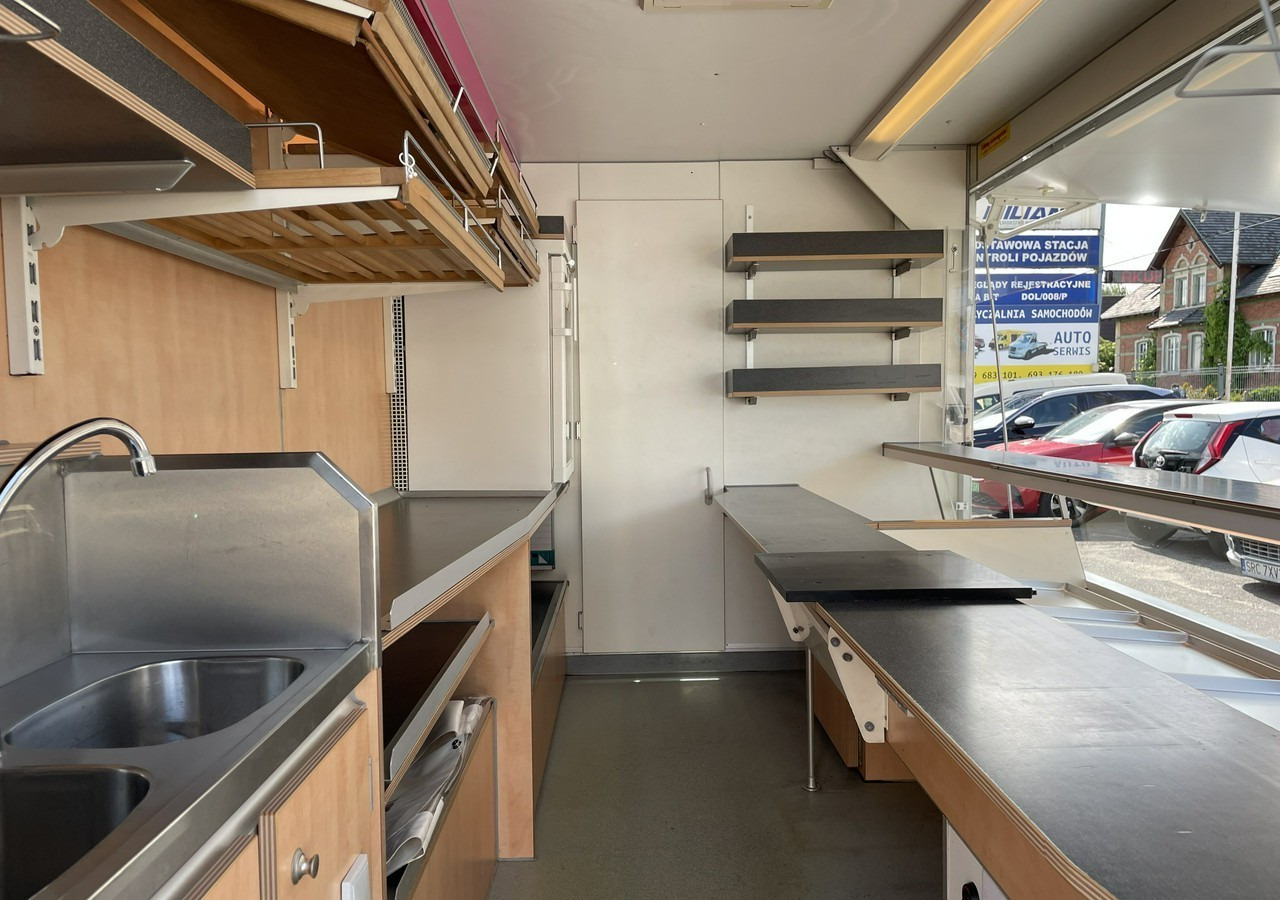 Fiat Ducato Ducato Autosklep Gastronomiczny Food Truck Foodtruck sklep Borco 200 - شاحنات طعام: صور 4 Fiat Ducato Ducato Autosklep Gastronomiczny Food Truck Foodtruck sklep Borco 200 - شاحنات طعام: صور 4